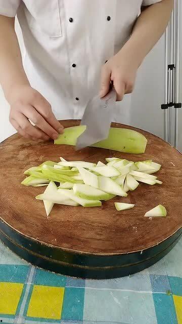 腰花切法视频,轻松掌握家常美味