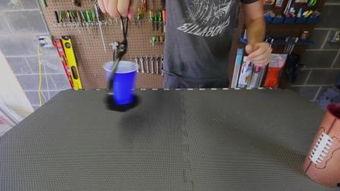 离心力视频,视频解析离心力原理与应用